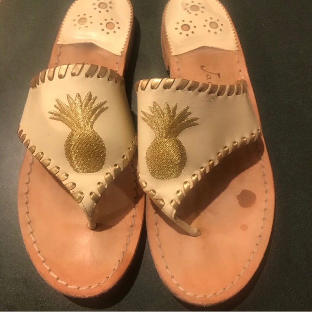 CUTE Jack Rogers Pineapple Sandals Sz 8 / Gold
